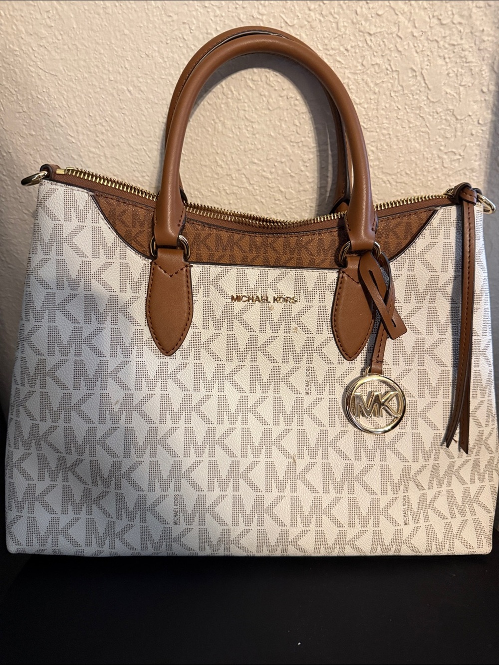 MICHAEL KORS White & Brown Logo Satchel with Gold Charm